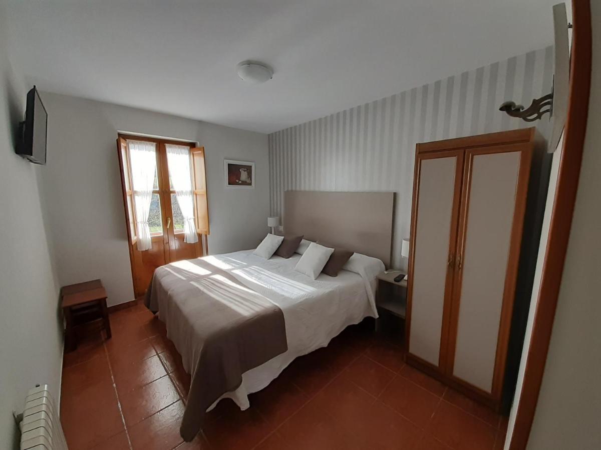 La Casona Del Jou ξενώνας Ortiguero Εξωτερικό φωτογραφία