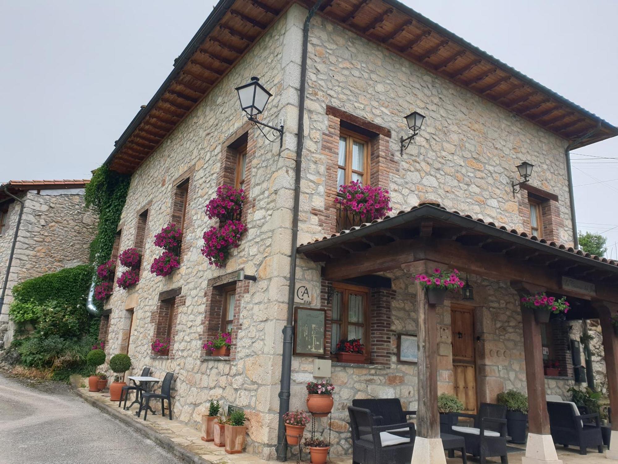 La Casona Del Jou ξενώνας Ortiguero Εξωτερικό φωτογραφία